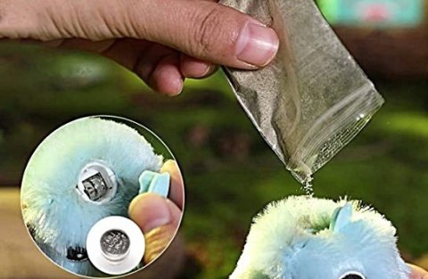 Pluszowa piłeczka zabawka dla kota NIEBIESKA 17 interaktywna dźwięk ŻABKI Pluszowa piłeczka zabawka dla kota NIEBIESKA 17 interaktywna dźwięk ŻABKI